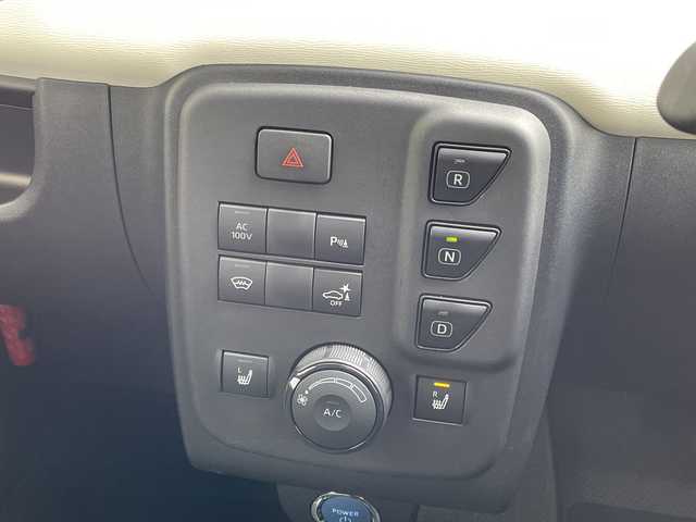 トヨタ シーポッド G 愛知県 2021(令3)年 0.9万km 白 シートヒーター/コーナーセンサー/LEDヘッドライト/オートライト/スマートキー/プッシュスタート