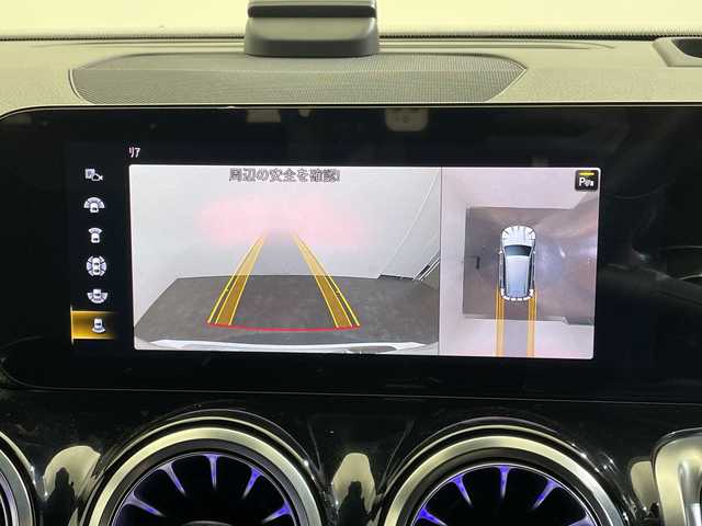 メルセデス・ベンツ ＧＬＢ２００ｄ AMGライン 愛媛県 2020(令2)年 3.1万km ポーラホワイト AMGラインパッケージ/ナビゲーションパッケージ/レーダーセーフティーパッケージ//カラーヘッドアップディスプレイ/ブラインドスポットモニター/レーダーセーフティーパッケージ/純正ナビ/Bluetooth　フルセグTV/360°カメラシステム/レーダークルーズコントロール/ETC/純正前後ドライブレコーダー/フットトランクオープナー/アンビエントライト/パワーシート/LEDヘッドライト