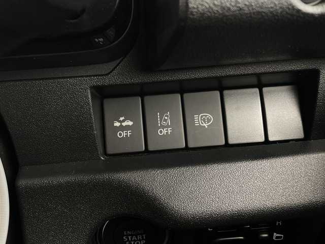 スズキ ジムニー XC 新潟県 2018(平30)年 3.8万km シフォンアイボリーM パート4WD/5速マニュアル/デュアルセンサーブレーキサポート/純正ディスプレイオーディオ/　CD/DVD/Bluetooth/バックカメラ/クルーズコントロール/LEDオートライト/フォグランプ/純正16インチアルミホイール/ドラレコ/電格ミラー/ウィンカーミラー/スマートキー/ビルトインETC2.0