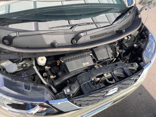 日産 ルークス X 神奈川県 2022(令4)年 0.5万km フローズンバニラパール エマージェンシーブレーキ/全方位カメラ　/純正ＳＤナビ　/フルセグＴＶ　/Ｂｌｕｅｔｏｏｔｈ接続/サーキュレーター　/片側パワースライドドア　/コーナーセンサー　/ＡＢＳ　/横滑り防止装置　/衝突被害軽減システム　/車線逸脱警報システム/ＬＥＤヘッド　/オートライト