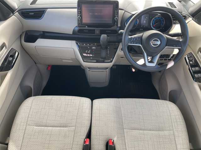 日産 ルークス X 神奈川県 2022(令4)年 0.5万km フローズンバニラパール エマージェンシーブレーキ/全方位カメラ　/純正ＳＤナビ　/フルセグＴＶ　/Ｂｌｕｅｔｏｏｔｈ接続/サーキュレーター　/片側パワースライドドア　/コーナーセンサー　/ＡＢＳ　/横滑り防止装置　/衝突被害軽減システム　/車線逸脱警報システム/ＬＥＤヘッド　/オートライト