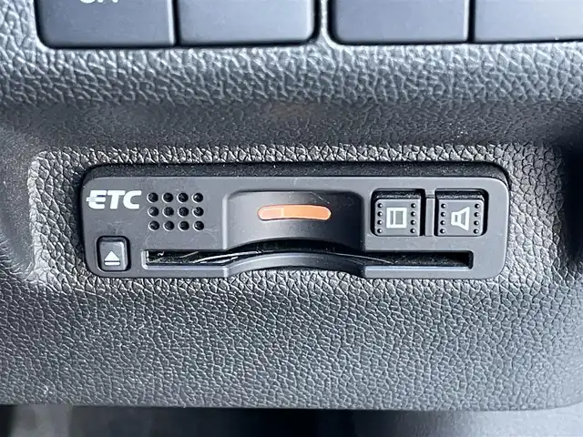 ホンダ フリード G ホンダセンシング 東京都 2017(平29)年 4.3万km ホワイトオーキッドパール 純正ナビ/バックモニター/天吊モニター/衝突軽減ブレーキ/路外逸脱抑制機能/車線維持支援/アダプティブクルーズ/両側パワースライドドア/ＥＴＣ/ドライブレコーダー/ECONモード/ステアリングスイッチ