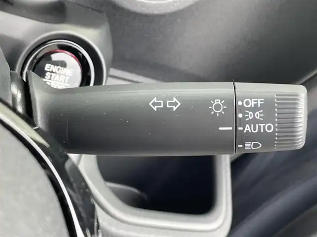 ホンダ Ｎ ＢＯＸ カスタム 愛知県 2024(令6)年 0.1万km メテオロイドグレーメタリック ・純正SDメモリーナビ/・バックカメラ/・フルセグTV/・CD/DVD再生/・ETC（新セキュリティ対応）/・ミュージックサーバー（HDD録音）/・Bluetooth/USB接続/・両側パワースライドドア/・純正フロアマット/・純正14インチアルミホイール/・LEDヘッドライト/・コーナーセンサー/・横滑り防止装置/・衝突軽減ブレーキ/・ブレーキホールド/・ドライブレコーダー/・充電用USBポート（1個）/・アダプティブクルーズコントロール