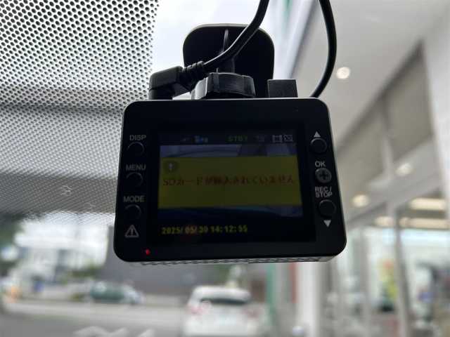 三菱 アウトランダー 24G 新潟県 2019(平31)年 3.4万km シルキーホワイト ワンオーナー/ETC2.0/ドライブレコーダー/シートヒーター/ハンドルヒーター/Bluetooth/バックカメラ/全方位カメラ/クルーズコントロール/ウィンカーミラー/アイドリングストップ/サンルーフ/ドアバイザー/プッシュスタート/パワーバックドア
