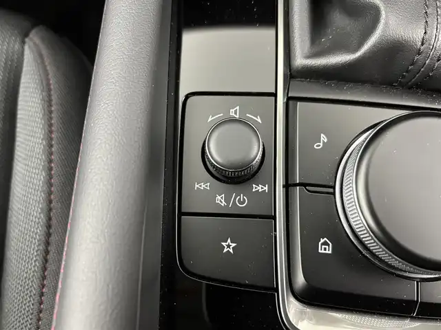 マツダ マツダ３ファストバック 15S ツーリング 埼玉県 2021(令3)年 2.4万km ソウルレッドクリスタルM スマートブレーキサポート/純正ナビゲーション/（フルセグTV/CD/DVD/Bluetooth/USB/HDMI/AM/FM）/全方位カメラ/レーダークルーズコントロール/レーンキープアシスト/ブラインドスポットモニター/ドライバーモニタリング/ヘッドアップディスプレイ/前後ドライブレコーダー/ETC/オートLEDヘッドライト/オートハイビーム/電動パーキングブレーキ/ブレーキホールド/スマートキー/プッシュスタート/純正１８インチアルミホイール