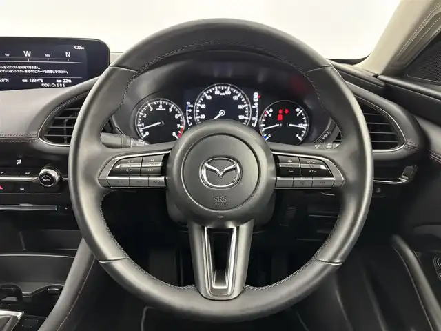マツダ マツダ３ファストバック 15S ツーリング 埼玉県 2021(令3)年 2.4万km ソウルレッドクリスタルM スマートブレーキサポート/純正ナビゲーション/（フルセグTV/CD/DVD/Bluetooth/USB/HDMI/AM/FM）/全方位カメラ/レーダークルーズコントロール/レーンキープアシスト/ブラインドスポットモニター/ドライバーモニタリング/ヘッドアップディスプレイ/前後ドライブレコーダー/ETC/オートLEDヘッドライト/オートハイビーム/電動パーキングブレーキ/ブレーキホールド/スマートキー/プッシュスタート/純正１８インチアルミホイール
