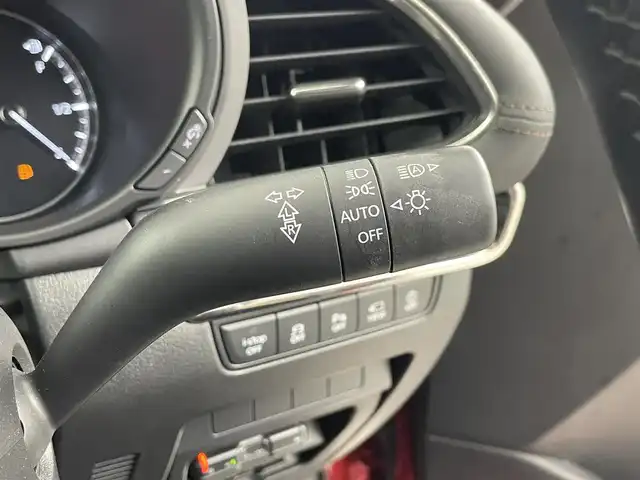 マツダ マツダ３ファストバック 15S ツーリング 埼玉県 2021(令3)年 2.4万km ソウルレッドクリスタルM スマートブレーキサポート/純正ナビゲーション/（フルセグTV/CD/DVD/Bluetooth/USB/HDMI/AM/FM）/全方位カメラ/レーダークルーズコントロール/レーンキープアシスト/ブラインドスポットモニター/ドライバーモニタリング/ヘッドアップディスプレイ/前後ドライブレコーダー/ETC/オートLEDヘッドライト/オートハイビーム/電動パーキングブレーキ/ブレーキホールド/スマートキー/プッシュスタート/純正１８インチアルミホイール