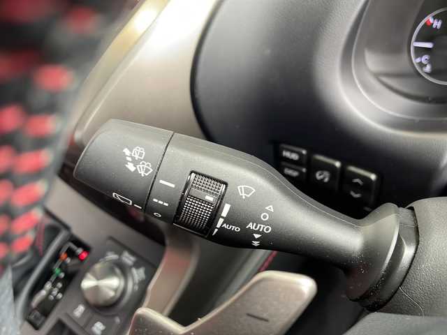レクサス ＮＸ 300h Fスポーツ 愛知県 2018(平30)年 2万km レッドマイカクリスタルシャイン 衝突軽減システム/純正10型ナビ/三眼LEDヘッドライト/全方位カメラ/レーダークルーズコントロール/シートヒーター/エアシート/フルセグ/CD DVD/Bluetooth/バックカメラ/電動リアゲート/パワーシート/コーナーセンサー/ヘッドアップディスプレイ/純正アルミホイール/ルーフレール/ブラインドスポットモニター/ETC2.0/パドルシフト/ステアリングヒーター/オートマチックハイビーム/ドライブレコーダー/ステアリングスイッチ/スマートキー/プッシュスタート