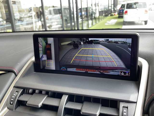レクサス ＮＸ 300h Fスポーツ 愛知県 2018(平30)年 2万km レッドマイカクリスタルシャイン 衝突軽減システム/純正10型ナビ/三眼LEDヘッドライト/全方位カメラ/レーダークルーズコントロール/シートヒーター/エアシート/フルセグ/CD DVD/Bluetooth/バックカメラ/電動リアゲート/パワーシート/コーナーセンサー/ヘッドアップディスプレイ/純正アルミホイール/ルーフレール/ブラインドスポットモニター/ETC2.0/パドルシフト/ステアリングヒーター/オートマチックハイビーム/ドライブレコーダー/ステアリングスイッチ/スマートキー/プッシュスタート