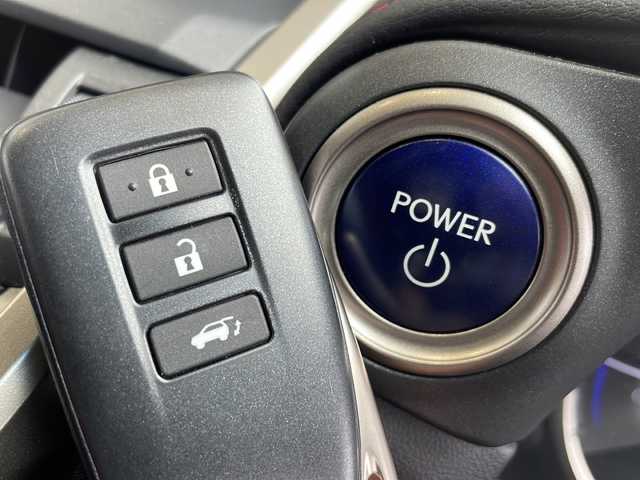 レクサス ＮＸ 300h Fスポーツ 愛知県 2018(平30)年 2万km レッドマイカクリスタルシャイン 衝突軽減システム/純正10型ナビ/三眼LEDヘッドライト/全方位カメラ/レーダークルーズコントロール/シートヒーター/エアシート/フルセグ/CD DVD/Bluetooth/バックカメラ/電動リアゲート/パワーシート/コーナーセンサー/ヘッドアップディスプレイ/純正アルミホイール/ルーフレール/ブラインドスポットモニター/ETC2.0/パドルシフト/ステアリングヒーター/オートマチックハイビーム/ドライブレコーダー/ステアリングスイッチ/スマートキー/プッシュスタート