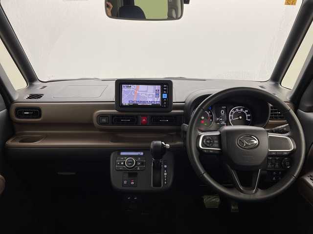 ダイハツ ムーヴ キャンバス セオリー G 茨城県 2022(令4)年 1.9万km グレーマイカM 純正7インチナビ/CD/DVD/フルセグTV/Bluetooth/両側パワースライドドア/スマートアシスト/衝突軽減システム/車線逸脱防止/横滑り防止/クリアランスソナー/先行者発進告知/標識認識機能/純正ドライブレコーダー/ETC/電磁パーキング/純正フロアマット/純正ドアバイザー/スマートキー/スペアキー/USB入力端子