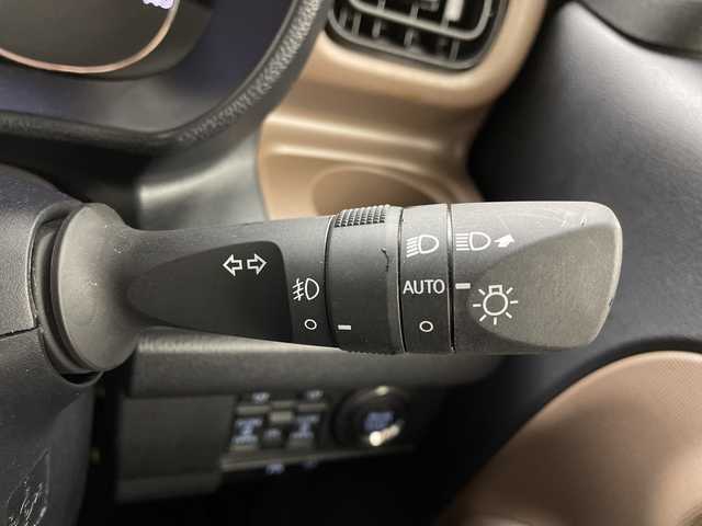 ダイハツ ムーヴ キャンバス セオリー G 茨城県 2022(令4)年 1.9万km グレーマイカM 純正7インチナビ/CD/DVD/フルセグTV/Bluetooth/両側パワースライドドア/スマートアシスト/衝突軽減システム/車線逸脱防止/横滑り防止/クリアランスソナー/先行者発進告知/標識認識機能/純正ドライブレコーダー/ETC/電磁パーキング/純正フロアマット/純正ドアバイザー/スマートキー/スペアキー/USB入力端子