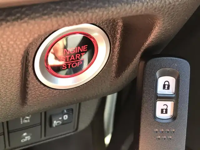 ホンダ Ｎ ＷＧＮ L ホンダセンシング 富山県 2019(令1)年 4.1万km ガーデングリーンM 純正ナビ/フルセグTV/Bluetooth/ドライブレコーダー/衝突被害軽減ブレーキ/コーナーセンサー/レーンキープアシスト/レーダークルーズコントロール/プッシュスタート/スマートキー/オートライト/ETC