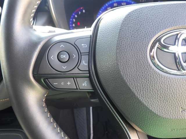 トヨタ カローラツーリング ダブルバイビー 千葉県 2020(令2)年 4万km スパークリングブラックパールクリスタルシャイン Toyota Safety Sense/・プリクラッシュセーフティ/・レーンディパーチャーアラート/・オートハイビーム/・レーダークルーズコントロール/・ブラインドスポットモニター/ヘッドアップディスプレイ/ハーフレザーシート/前席シートヒーター/9インチ純正コネクティッドナビ/地デジTV/【Bluetooth接続】/バックカメラ/革巻きステアリング/ステアリングスイッチ/ETC（2.0）/LEDヘッドライト/フォグライト/ウインカーミラー/クリアランスソナー/純正17インチアルミホイル/サイド/カーテンエアバッグ/スマートキー