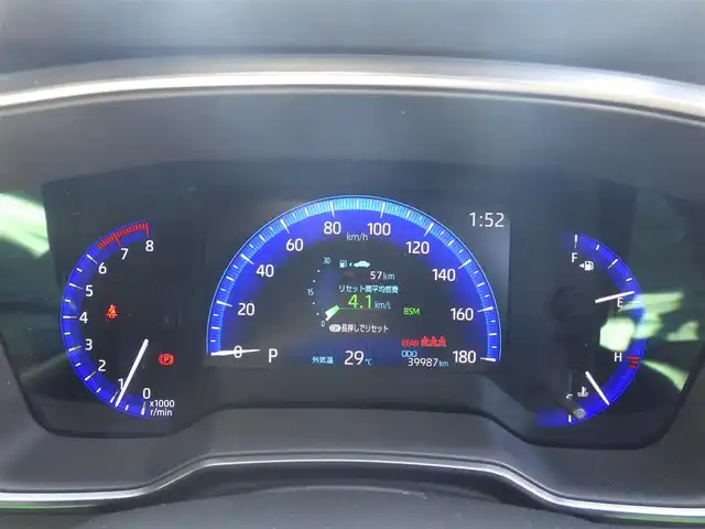 トヨタ カローラツーリング ダブルバイビー 千葉県 2020(令2)年 4万km スパークリングブラックパールクリスタルシャイン Toyota Safety Sense/・プリクラッシュセーフティ/・レーンディパーチャーアラート/・オートハイビーム/・レーダークルーズコントロール/・ブラインドスポットモニター/ヘッドアップディスプレイ/ハーフレザーシート/前席シートヒーター/9インチ純正コネクティッドナビ/地デジTV/【Bluetooth接続】/バックカメラ/革巻きステアリング/ステアリングスイッチ/ETC（2.0）/LEDヘッドライト/フォグライト/ウインカーミラー/クリアランスソナー/純正17インチアルミホイル/サイド/カーテンエアバッグ/スマートキー