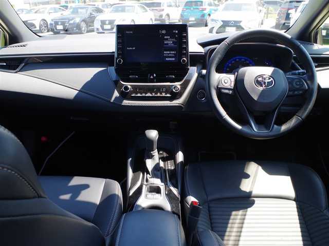 トヨタ カローラツーリング ダブルバイビー 千葉県 2020(令2)年 4万km スパークリングブラックパールクリスタルシャイン Toyota Safety Sense/・プリクラッシュセーフティ/・レーンディパーチャーアラート/・オートハイビーム/・レーダークルーズコントロール/・ブラインドスポットモニター/ヘッドアップディスプレイ/ハーフレザーシート/前席シートヒーター/9インチ純正コネクティッドナビ/地デジTV/【Bluetooth接続】/バックカメラ/革巻きステアリング/ステアリングスイッチ/ETC（2.0）/LEDヘッドライト/フォグライト/ウインカーミラー/クリアランスソナー/純正17インチアルミホイル/サイド/カーテンエアバッグ/スマートキー