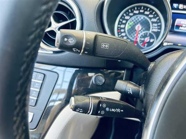メルセデス・ベンツ ＳＬ４００ 大阪府 2020(令2)年 1.5万km ダイヤモンドホワイト ワンオーナー/レーダーセーフティP/ガラスルーフ/ホワイトレザー/メモリ付きパワーシート/エアシートヒーター/純正ナビ/TV/バックカメラ/applecarplay/ACC/純正19インチAW/LEDヘッドライト/電動リアゲート/ブラインドスポット
