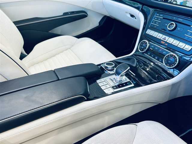 メルセデス・ベンツ ＳＬ４００ 大阪府 2020(令2)年 1.5万km ダイヤモンドホワイト ワンオーナー/レーダーセーフティP/ガラスルーフ/ホワイトレザー/メモリ付きパワーシート/エアシートヒーター/純正ナビ/TV/バックカメラ/applecarplay/ACC/純正19インチAW/LEDヘッドライト/電動リアゲート/ブラインドスポット