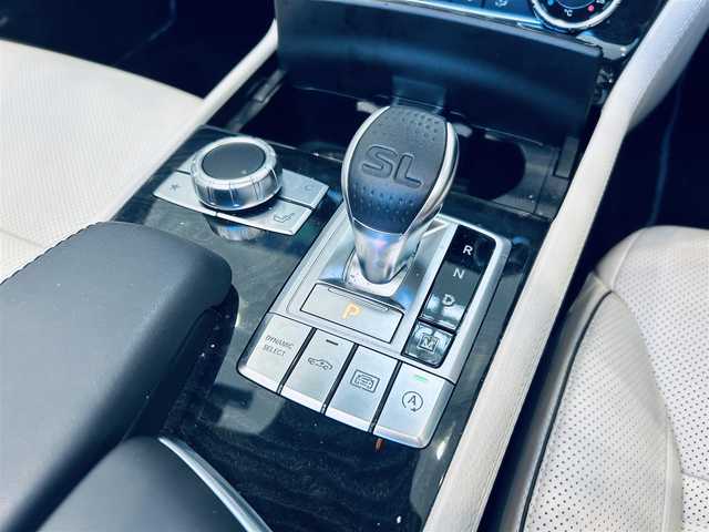メルセデス・ベンツ ＳＬ４００ 大阪府 2020(令2)年 1.5万km ダイヤモンドホワイト ワンオーナー/レーダーセーフティP/ガラスルーフ/ホワイトレザー/メモリ付きパワーシート/エアシートヒーター/純正ナビ/TV/バックカメラ/applecarplay/ACC/純正19インチAW/LEDヘッドライト/電動リアゲート/ブラインドスポット