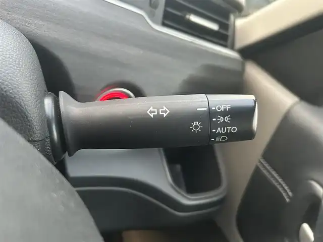 ホンダ フリード ハイブリット EX 鳥取県 2018(平30)年 4.5万km ホワイトオーキッドパール ホンダセンシング/・LKAS〈車線維持支援システム〉/・追突軽減ブレーキ〈CMBS〉/・誤発進抑制機能/・アダプティブ・クルーズ・コントロール/・歩行者事故低減ステアリング/・路外逸脱抑制機能/・先行車発進お知らせ機能/・標識認識機能/carrozzeriaナビ【AVIC-CZ910】/・フルセグ/CD/DVD/Bluetooth/バックモニター/carrozzeria10.2型フリップダウンモニター【TVM-FW1030】/両側電動スライドドア/LEDヘッドライト/オートライト/ビルトインETC/ハーフレザーシート/前席シートヒーター/スマートキー/プッシュスタート/純正AW/W＆サイドエアバック/カーテンエアバック