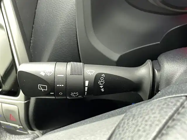 トヨタ ランドクルーザー プラド TX 熊本県 2020(令2)年 5.2万km ブラック 純正ナビ（ＣＤ・ＤＶＤ・フルセグ・ＢＴ・ＳＤ）/バックカメラ　/レーダークルーズコントロール　/前後クリアランスソナー　/衝突軽減ブレーキ　/レーンキープアシスト　/プリクラッシュセーフティ/先行車発進お知らせ機能/レーンデェパーチャアラート/横滑り防止　/ヘッドライトウォッシャー/純正フロアマット/純正17インチAW/オートライト/オートマチックハイビーム/LEDヘッドライト/フォグランプ/スマートキー/プッシュスタート/スペアキー1本/保証書/取扱説明書