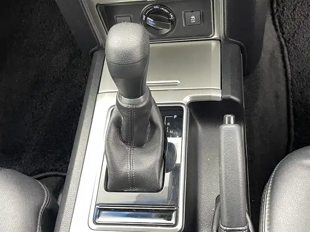 トヨタ ランドクルーザー プラド TX 熊本県 2020(令2)年 5.2万km ブラック 純正ナビ（ＣＤ・ＤＶＤ・フルセグ・ＢＴ・ＳＤ）/バックカメラ　/レーダークルーズコントロール　/前後クリアランスソナー　/衝突軽減ブレーキ　/レーンキープアシスト　/プリクラッシュセーフティ/先行車発進お知らせ機能/レーンデェパーチャアラート/横滑り防止　/ヘッドライトウォッシャー/純正フロアマット/純正17インチAW/オートライト/オートマチックハイビーム/LEDヘッドライト/フォグランプ/スマートキー/プッシュスタート/スペアキー1本/保証書/取扱説明書