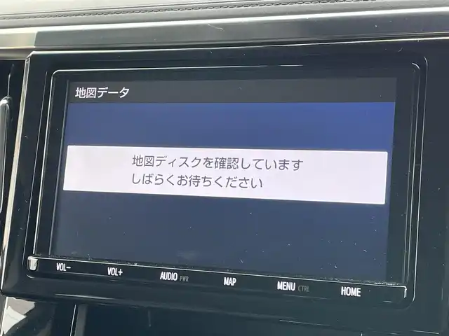 トヨタ ヴェルファイア Z Gエディション 道央・札幌 2019(令1)年 4.6万km バーニングブラッククリスタルシャインガラスフレーク ４WD/純正ディーラーOPナビ/CD/DVD/BT/フルセグ/トヨタセーフティセンス/プリクラッシュセーフティ/横滑り防止装置/レーダークルーズコントロール/レーンキープアシスト/クリアランスソナー/ブラインドスポットモニター/パーキングサポートブレーキ/ロードサインアシスト/バックカメラ/ビルトインETC2.0/ドライブレコーダー/アイドリングストップ/ECOMODE/両側パワースライドドア/パワーバックドア/前席/２列目パワーシート/D席メモリーシート/前席シートヒーター/前席エアシート/レザーシート/革巻きウッドコンビステアリング/ステアリングリモコン/ハンドルヒーター/AC100V/電動パーキング/ブレーキホールド/MTモード付AT/プッシュスタート/スマートキー/LEDヘッドライト/オートライト/フォグランプ/電動格納ミラー/ウィンカーミラー/フロアマット/ドアバイザー/純正AW付夏タイヤ積込/235/50/R18/2019年/山6mm