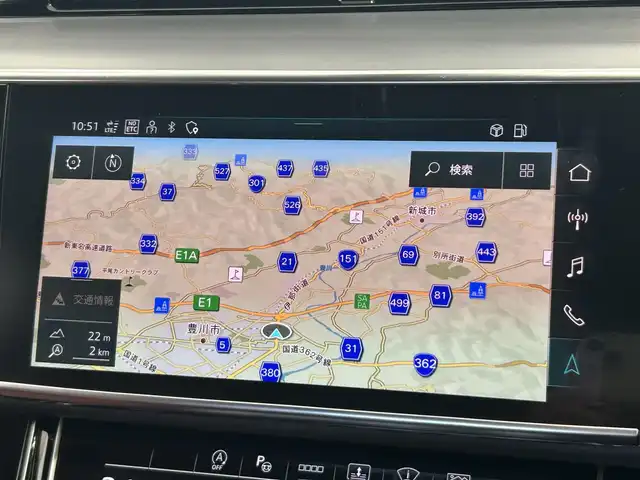 アウディ Ａ８ 55TFSIクワトロ 愛知県 2022(令4)年 0.8万km グレイシアホワイトメタリック 純正ナビ/フルセグテレビ/バックカメラ/アラウンドビュー/Bluetooth/アイドリングストップ/クルーズコントロール/サンルーフ/プッシュスタート/パワーバックドア/ETC2.0/バング&オルフセン/コンフォートパッケージ/プレディクティブアクティブサスペンション