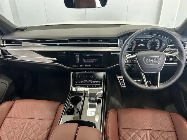 アウディ Ａ８ 55TFSIクワトロ 愛知県 2022(令4)年 0.8万km グレイシアホワイトメタリック 純正ナビ/フルセグテレビ/バックカメラ/アラウンドビュー/Bluetooth/アイドリングストップ/クルーズコントロール/サンルーフ/プッシュスタート/パワーバックドア/ETC2.0/バング&オルフセン/コンフォートパッケージ/プレディクティブアクティブサスペンション