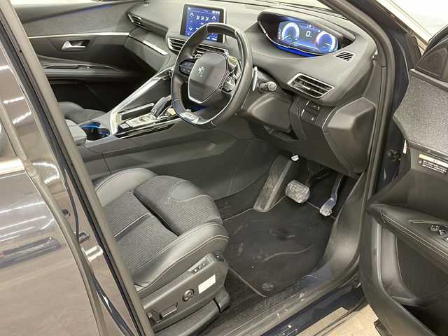 プジョー ３００８ GT ブルー HDi 道央・札幌 2020(令2)年 5.1万km ペルラネラブラック 電動リアゲート//ワンオーナー//メモリナビ//ワンセグテレビ//バックカメラ//アイドリングストップ//クルーズコントロール//プッシュスタート//ETC//パドルシフト//ドライブレコーダー