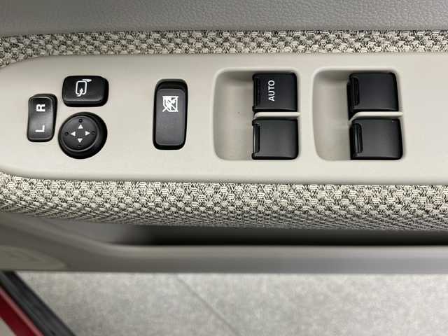 スズキ ラパン X 宮崎県 2017(平29)年 4万km フォレストアクアメタリック 禁煙車/衝突被害軽減ブレーキ/社外ナビTV/（ケンウッド/KXM-E502W/CD/DVD/Bluetooth/フルセグTV)/純正ビルトインETC/純正キセノンオートライト/純正14インチアルミ/純正セキュリティアラーム/純正フロアマット/本革巻ハンドル/シートヒーター/オートエアコン/ウインカードアミラー/電動格納ミラー/スマートキー/プッシュエンジンスタート/新車時保証書/取扱い説明書