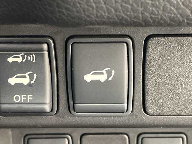 日産 エクストレイル 20X エマージェンシーブレーキ 群馬県 2014(平26)年 5.1万km ダイヤモンドブラック 純正ナビ　全周囲カメラ　シートヒーター　電動リアゲート　衝突被害軽減ブレーキ　クルーズコントロール　ＥＴＣ　革巻きステアリング　ルーフレール　パートタイム４ＷＤ　ＬＥＤライト　スマートキー　禁煙車