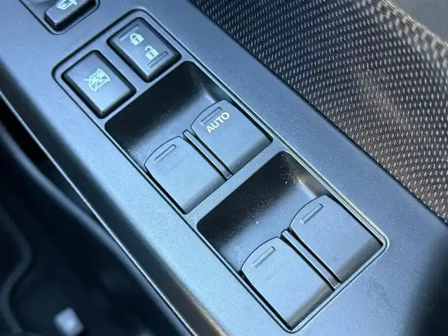 スズキ スイフト スポーツ 千葉県 2014(平26)年 2万km アブレイズレッドパール2 純正SDナビ/純正17インチAW/ワンオーナー/ETC/スマートキー/純正フロアマット/オートライト/クルーズコントロール/キセノンライト/保証書/取扱説明書