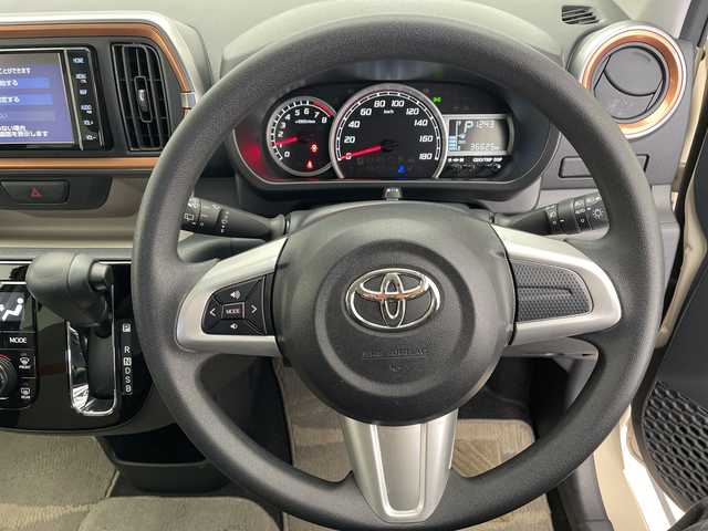 トヨタ パッソ モーダ　チャーム 愛知県 2022(令4)年 3.7万km ブラックマイカメタリック/パウダリーベージュメタリック 2トーン スマートアシストII/純正ナビ/全方位カメラ/シートヒーター/コーナーセンサー/純正アルミホイール/ETC2.0/LEDヘッドライト/レーンキープアシスト/オートマチックハイビーム/ドライブレコーダー/衝突軽減システム/フルセグ/CD DVD/Bluetooth/ステアリングスイッチ/スマートキー/プッシュスタート