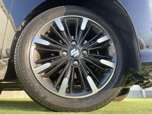 スズキ スペーシア カスタム HYBRID XS 香川県 2020(令2)年 2.3万km ブルーイッシュブラックパール3 スズキセーフティサポート/・全方位モニター用カメラ/・デュアルカメラブレーキサポート/・車線逸脱警報/・車線維持支援/・ヘッドアップディスプレイ/・LEDオートハイビーム/純正インチメモリナビ/→フルセグ/CD/DVD/Bluetooth/USB/AM/FM/両側パワースライドドア/ハーフレザーシート/運転席シートヒーター/スリムサーキュレーター/リヤクウォーターウインドーシェード/シートバックテーブル/純正15インチアルミ/純正フロアマット/革巻きステアリング/ステアリングリモコン/クリアランスソナー/アイドリングストップ/ビルトインETC/プッシュスタート/スマートキー