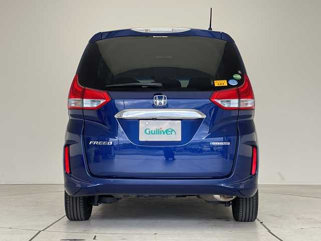 ホンダ フリード ハイブリット G ホンダセンシング 愛知県 2017(平29)年 5.9万km コバルトブルーパール ホンダセンシング/純正ナビ/両側パワースライドドア/レーダークルーズコントロール/シートヒーター/バックカメラ/純正アルミホイール/ＥＴＣ/LEDヘッドライト/レーンキープアシスト/ドライブレコーダー/衝突軽減システム/フルセグ/CD DVD/Bluetooth/ステアリングスイッチ/スマートキー/プッシュスタート