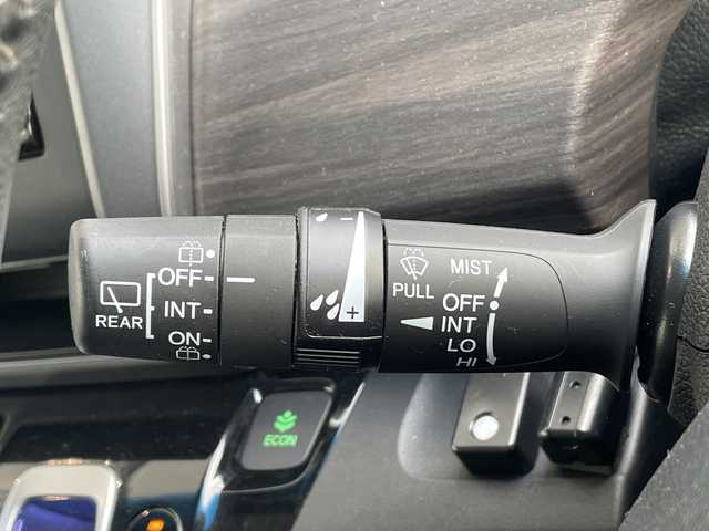 ホンダ フリード ハイブリット G ホンダセンシング 愛知県 2017(平29)年 5.9万km コバルトブルーパール ホンダセンシング/純正ナビ/両側パワースライドドア/レーダークルーズコントロール/シートヒーター/バックカメラ/純正アルミホイール/ＥＴＣ/LEDヘッドライト/レーンキープアシスト/ドライブレコーダー/衝突軽減システム/フルセグ/CD DVD/Bluetooth/ステアリングスイッチ/スマートキー/プッシュスタート