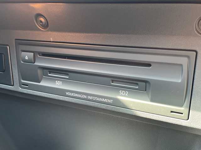 フォルクスワーゲン Ｔ－クロス TSI 1st 東京都 2020(令2)年 4.2万km 赤 純正ナビ/バックモニター/Bluetooth接続/AppleCarPlay/AndoroidoAuto/ブラインドスポットモニター/アダプティブクルーズコントロール/レーンキープアシスト/衝突被害軽減ブレーキ/純正LEDヘッドライト/純正16インチアルミホイール/スマートキー/プッシュスタート/ETC2.0/ステアリングスイッチ/ドライブレコーダー/フルオートエアコン