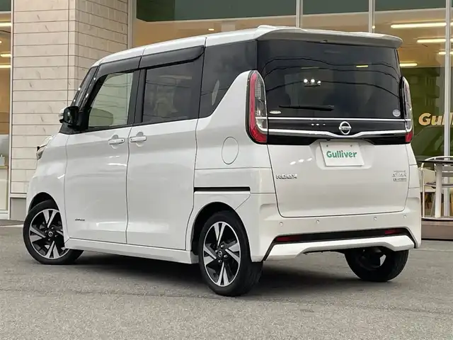 日産 ルークス ハイウェイスター Gターボ 兵庫県 2021(令3)年 6.6万km ホワイトパール 7インチナビ/ワンセグ/アラウンドビューモニター/セーフティー・シールドスイッチ/ハンズフリースライドドア/前後クリアランスソナー/ターボ車/革巻きステアリング/フォグランプ/LEDヘッドライト/純正フロアマット/純正アルミホイール