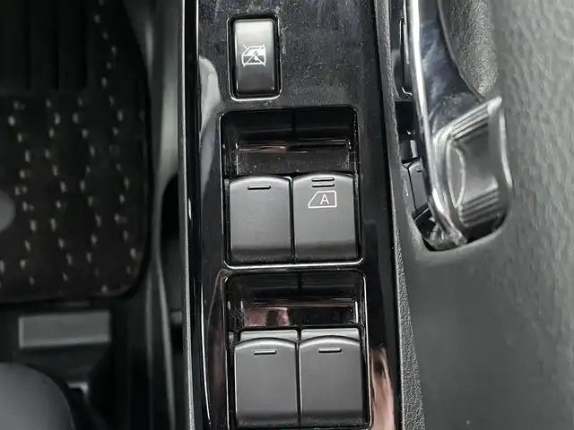 日産 ルークス ハイウェイスター Gターボ 兵庫県 2021(令3)年 6.6万km ホワイトパール 7インチナビ/ワンセグ/アラウンドビューモニター/セーフティー・シールドスイッチ/ハンズフリースライドドア/前後クリアランスソナー/ターボ車/革巻きステアリング/フォグランプ/LEDヘッドライト/純正フロアマット/純正アルミホイール