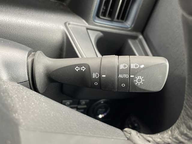 ダイハツ タント カスタム RS 秋田県 2022(令4)年 5万km ブラックマイカメタリック ・純正ナビ/・フルセグTV/・Bluetooth/・バックカメラ/・両側パワースライドドア/・衝突軽減システム/・前席シートヒーター/・ハーフレザーシート/・ターボ/・オートライト/・純正フロアマット