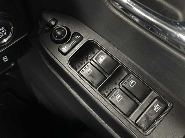 ダイハツ タント カスタム RS 秋田県 2022(令4)年 5万km ブラックマイカメタリック ・純正ナビ/・フルセグTV/・Bluetooth/・バックカメラ/・両側パワースライドドア/・衝突軽減システム/・前席シートヒーター/・ハーフレザーシート/・ターボ/・オートライト/・純正フロアマット