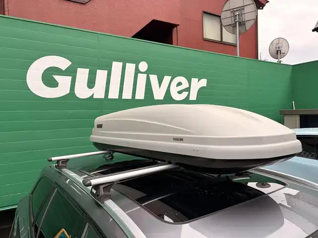 ボルボ Ｖ６０ クロスカントリー B5 AWD プロ 東京都 2021(令3)年 2.3万km オスミウムグレーM ワンオーナー/パノラマサンルーフ/クライメートパッケージ/・ステアリングヒーター/・シートヒーター(後席)/THULEルーフキャリア/THULEルーフボックス/harmankardonプレミアムサウンドシステム/純正HDDナビ/(Bluetooth/USB/フルセグTV)/(applecarplay/androidauto)/全方位カメラ/ドライブレコーダー(DR1-F/B)/ヘッドアップディスプレイ/パーフォレーテッドファインナッパ革シート/メモリーシート(運転席＆助手席)/パワーシート(運転席＆助手席)/シートヒーター(運転席＆助手席)/電動バックレスト/リラクゼーション機能/レーダークルーズコントロール/コーナーセンサー/車線逸脱警報システム/ETC2.0/保証書/取扱説明書/スペアキー×1