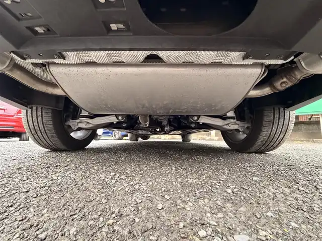 ボルボ Ｖ６０ クロスカントリー B5 AWD プロ 東京都 2021(令3)年 2.3万km オスミウムグレーM ワンオーナー/パノラマサンルーフ/クライメートパッケージ/・ステアリングヒーター/・シートヒーター(後席)/THULEルーフキャリア/THULEルーフボックス/harmankardonプレミアムサウンドシステム/純正HDDナビ/(Bluetooth/USB/フルセグTV)/(applecarplay/androidauto)/全方位カメラ/ドライブレコーダー(DR1-F/B)/ヘッドアップディスプレイ/パーフォレーテッドファインナッパ革シート/メモリーシート(運転席＆助手席)/パワーシート(運転席＆助手席)/シートヒーター(運転席＆助手席)/電動バックレスト/リラクゼーション機能/レーダークルーズコントロール/コーナーセンサー/車線逸脱警報システム/ETC2.0/保証書/取扱説明書/スペアキー×1