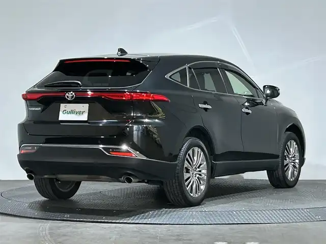 トヨタ ハリアー Z 愛媛県 2021(令3)年 3.6万km プレシャスブラックパール ワンオーナー/車検R8年8月/12.3インチTコネクトナビゲーション/AppleCarPlay/AndroidAuto/JBL9スピーカーサウンドシステム/フルセグ/バックカメラ/ハンズフリーパワーバックドア/トヨタセーフティセンス/・レーダークルーズコントロール/・レーンキープアシスト/・プリクラッシュセーフティ/・ハイビームアシスト/デジタルインナーミラー/ブラインドスポットモニター/LEDヘッドライト/パワーシート/シートヒーター/ETC2.0/禁煙車