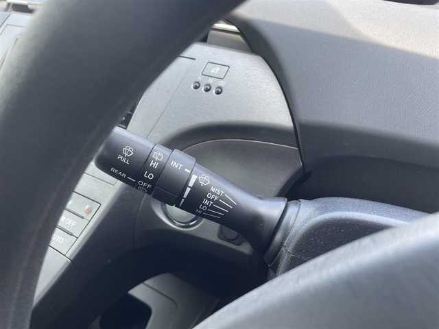 トヨタ プリウス S 神奈川県 2014(平26)年 9.7万km シルバーM 【(株)IDOMが運営する【じしゃロン相模原店】の自社ローン対象車両になります。こちらは現金ご利用時の価格です。自社ローンご希望の方は別途その旨お申付け下さい。】/純正メモリナビ/スマートキー×2/プッシュエンジンスタート/バックカメラ/ETC/ドライブレコーダー/HID/オートライト