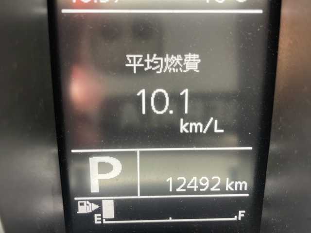 スズキ ジムニー XC 愛知県 2022(令4)年 1.3万km シフォンアイボリーメタリックブラック2トーンルーフ 4WD/ワンオーナー/純正ナビ/（フルセグTV&CD&DVD&USB&BT）/クルーズコントロール/車線逸脱警報/衝突軽減ブレーキ/センターデフロック/ダウンヒルアシストコントロール/アイドリングストップ/盗難防止装置/前席シートヒーター/ステアリングスイッチ/LEDヘッドライト/オートライト/フロントフォグランプ/ヘッドライトウォッシャー/電動格納ミラー/ウィンカーミラー/ドアミラーヒーター/フロアマット/背面タイヤ/プッシュスタート/スマートキー/取説/R4/R５/R7記録簿あり
