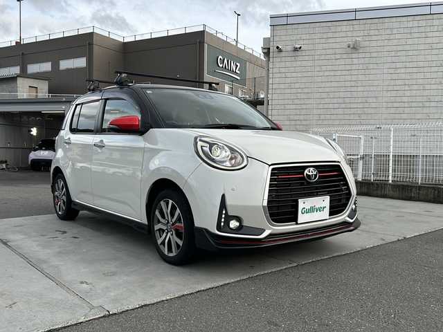 トヨタ パッソ モーダ　Gパッケージ 山梨県 2020(令2)年 2万km ブラックマイカメタリック/パールホワイト2トーン 純正ナビ/全方位カメラ/フルセグTV/BT/CD/DVD/ルーフレール/ハーフレザーシート/純正15インチアルミホイール/ETC2.0/純正ナビ連動型ドライブレコーダー/フロント・リアクリアランスソナー/純正LEDヘッドライト・フォグランプ/スマートキー/スペアキー1本