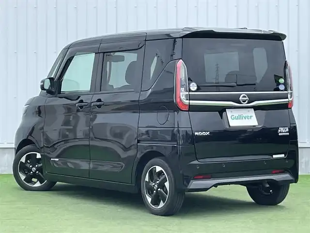 日産 ルークス HWS X プロパイロットED 香川県 2021(令3)年 2.8万km ブラック 登録時走行距離：27587km/ディーラー純正9型ナビ/　BT MSV　フルセグTV/全方位カメラ/両側パワースライドドア/エマージェンシーブレーキ/レーンキープアシスト/レーダークルーズコントロール/クリアランスソナー/横滑り防止装置/アイドリングストップ/LEDヘッドライト/オートライト/フォグランプ/オートホールド機能付き電子パーキングブレーキ/ETC/純正フロアマット/ドアバイザー/プッシュスタート/スマートキー/スペアキー