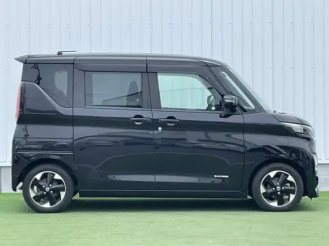 日産 ルークス HWS X プロパイロットED 香川県 2021(令3)年 2.8万km ブラック 登録時走行距離：27587km/ディーラー純正9型ナビ/　BT MSV　フルセグTV/全方位カメラ/両側パワースライドドア/エマージェンシーブレーキ/レーンキープアシスト/レーダークルーズコントロール/クリアランスソナー/横滑り防止装置/アイドリングストップ/LEDヘッドライト/オートライト/フォグランプ/オートホールド機能付き電子パーキングブレーキ/ETC/純正フロアマット/ドアバイザー/プッシュスタート/スマートキー/スペアキー